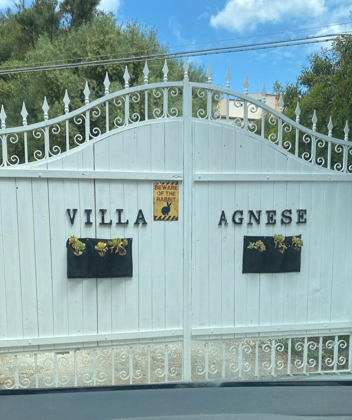 Villa Agnese Badesi Luaran gambar